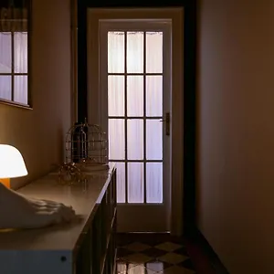 Bed & Breakfast House Of Frames, Milan