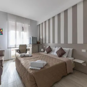 Bed & Breakfast Chezromyk The Kosher, Milan